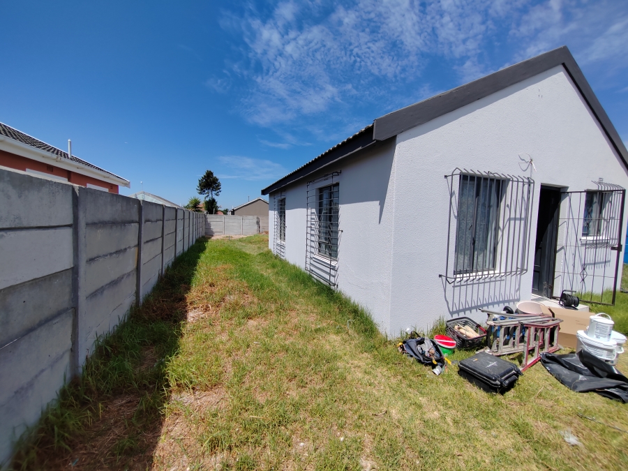 2 Bedroom Property for Sale in Beverly Park Western Cape